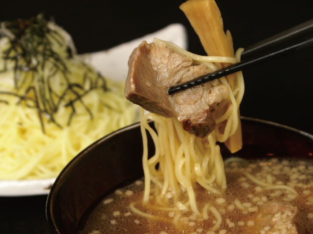つけらーめん（醤油味）