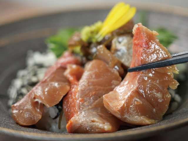 海鮮漬け丼